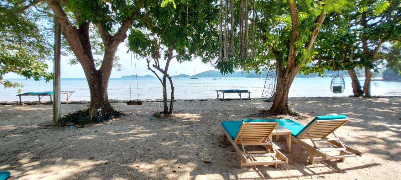 The Mooring Resort Panwa Beach Buitenkant foto
