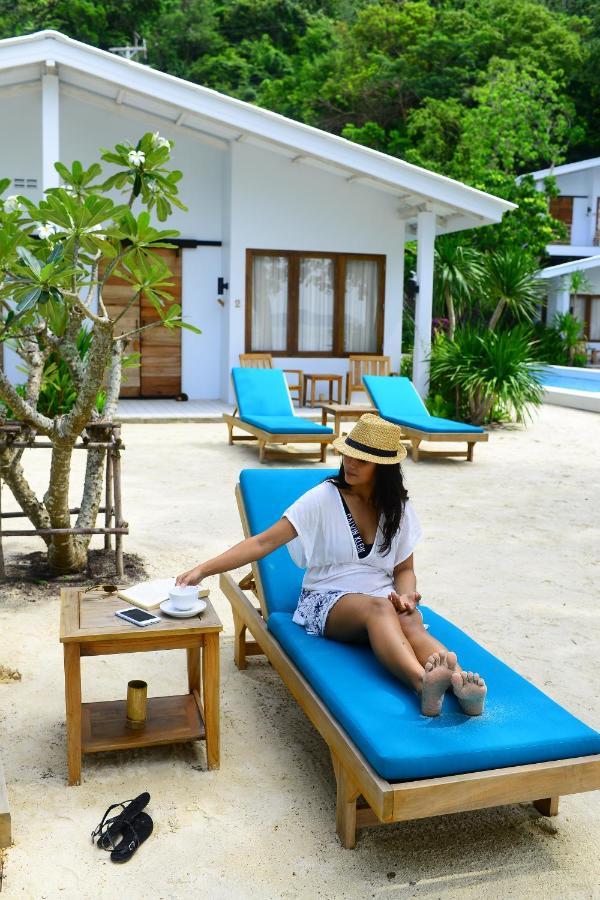 The Mooring Resort Panwa Beach Buitenkant foto